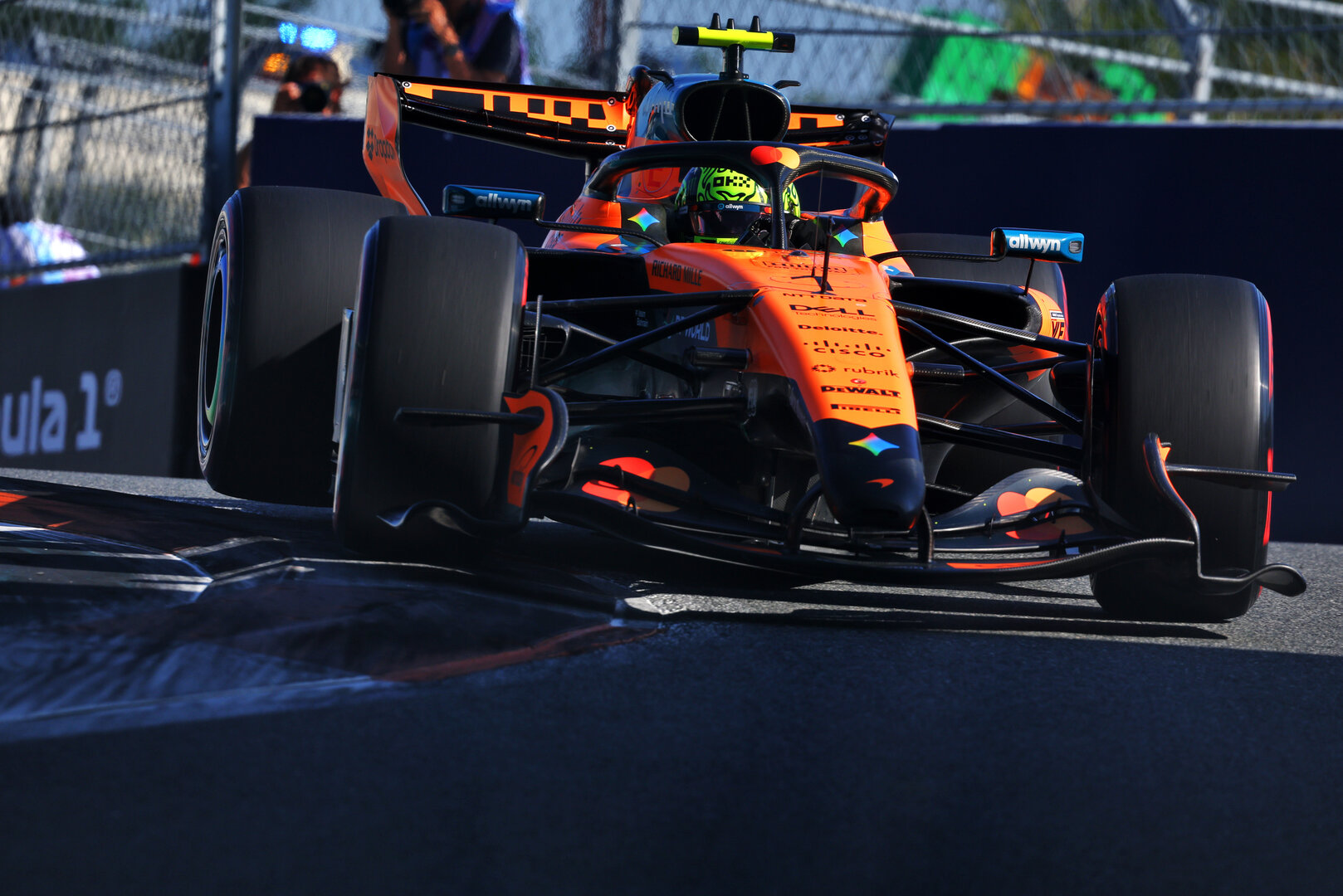 GP MIAMI, Lando Norris (GBR) McLaren F1 Team MCL40.
01.05.2026. Formula 1 World Championship, Rd 4, Miami Grand Prix, Miami, Florida, USA, Sprint Qualifiche Day.
- www.xpbimages.com, EMail: requests@xpbimages.com © Copyright: Patching / XPB Images