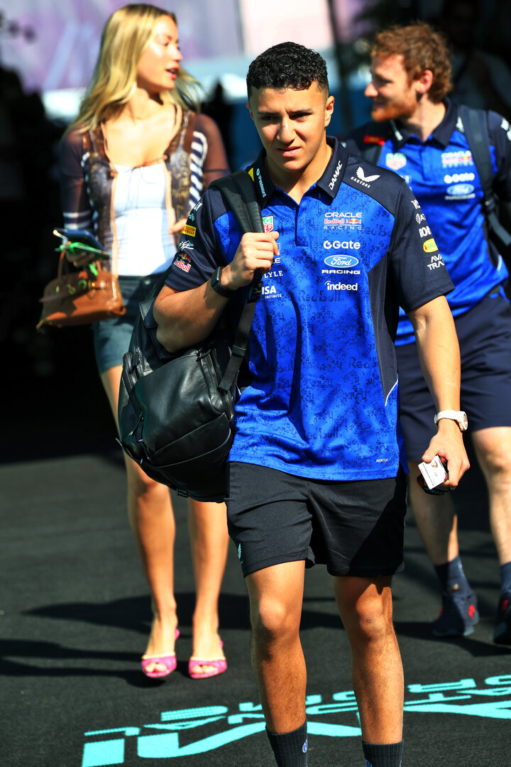 GP MIAMI, Isack Hadjar (FRA) Red Bull Racing.
02.05.2026. Formula 1 World Championship, Rd 4, Miami Grand Prix, Miami, Florida, USA, Sprint e Qualifiche Day.
- www.xpbimages.com, EMail: requests@xpbimages.com © Copyright: Bearne / XPB Images