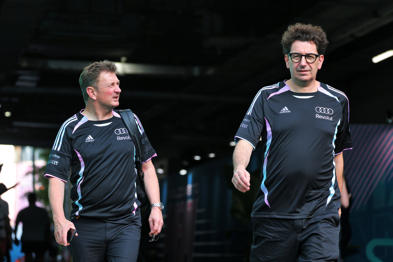 GP MIAMI, (L to R): Allan McNish (GBR) Audi F1 Team Racing Director with Mattia Binotto (ITA) Audi F1 Team Motorsport Chief Operating e Chief Technical Officer.
02.05.2026. Formula 1 World Championship, Rd 4, Miami Grand Prix, Miami, Florida, USA, Sprint e Qualifiche Day.
- www.xpbimages.com, EMail: requests@xpbimages.com © Copyright: Moy / XPB Images