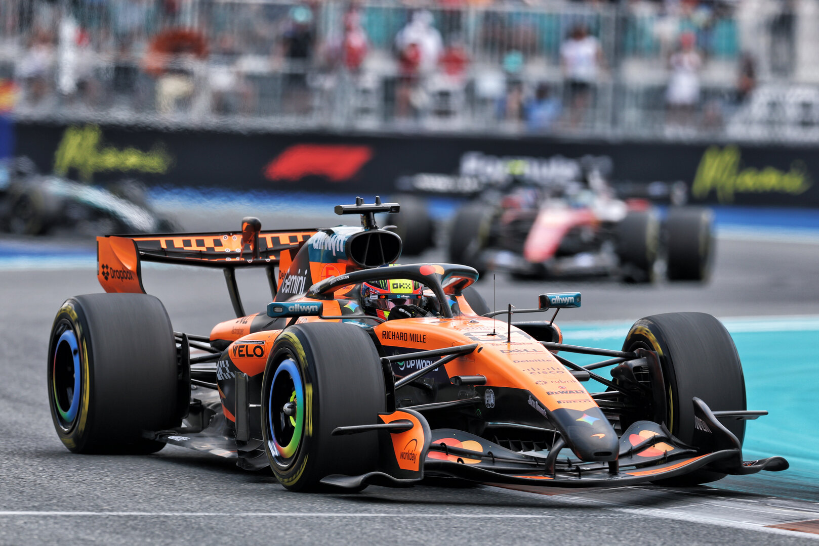 GP MIAMI, Oscar Piastri (AUS) McLaren F1 Team MCL40.
02.05.2026. Formula 1 World Championship, Rd 4, Miami Grand Prix, Miami, Florida, USA, Sprint e Qualifiche Day.
- www.xpbimages.com, EMail: requests@xpbimages.com © Copyright: Charniaux / XPB Images