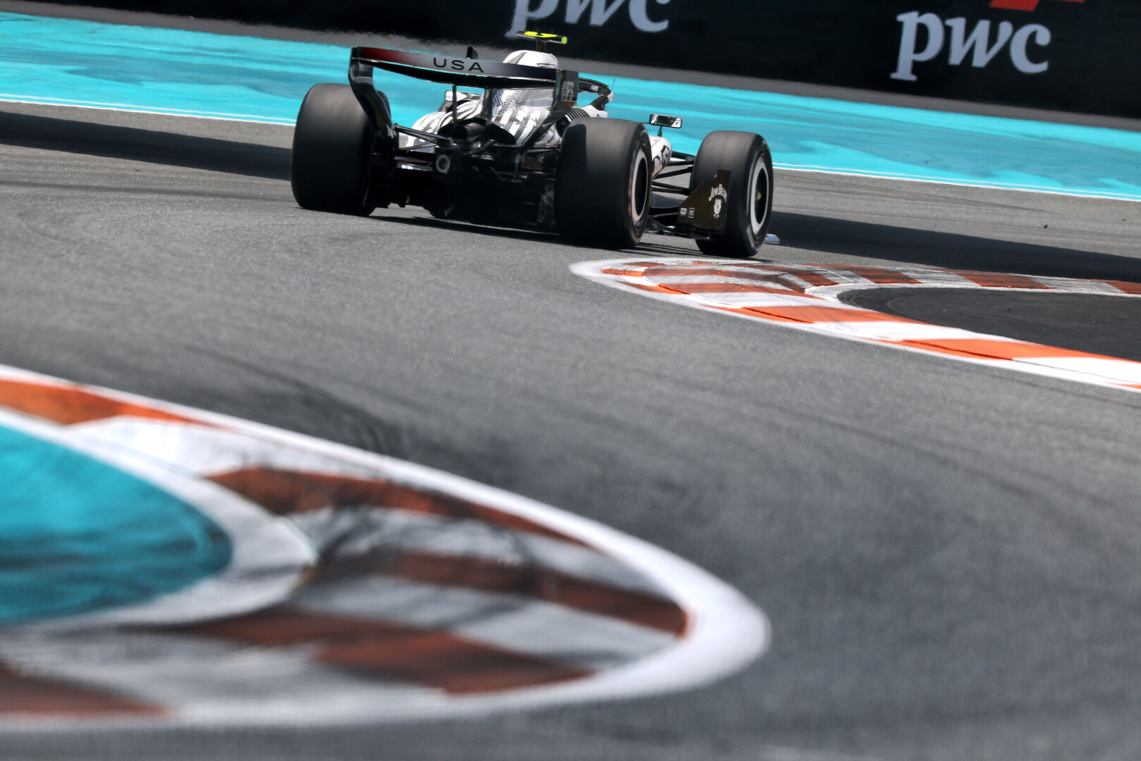 GP MIAMI, Valtteri Bottas (FIN) Cadillac Formula 1 Team MAC-26.
02.05.2026. Formula 1 World Championship, Rd 4, Miami Grand Prix, Miami, Florida, USA, Sprint e Qualifiche Day.
- www.xpbimages.com, EMail: requests@xpbimages.com © Copyright: Charniaux / XPB Images