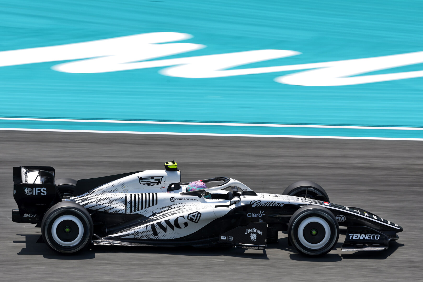 GP MIAMI, Valtteri Bottas (FIN) Cadillac Formula 1 Team MAC-26.
02.05.2026. Formula 1 World Championship, Rd 4, Miami Grand Prix, Miami, Florida, USA, Sprint e Qualifiche Day.
- www.xpbimages.com, EMail: requests@xpbimages.com © Copyright: Dunbar / XPB Images