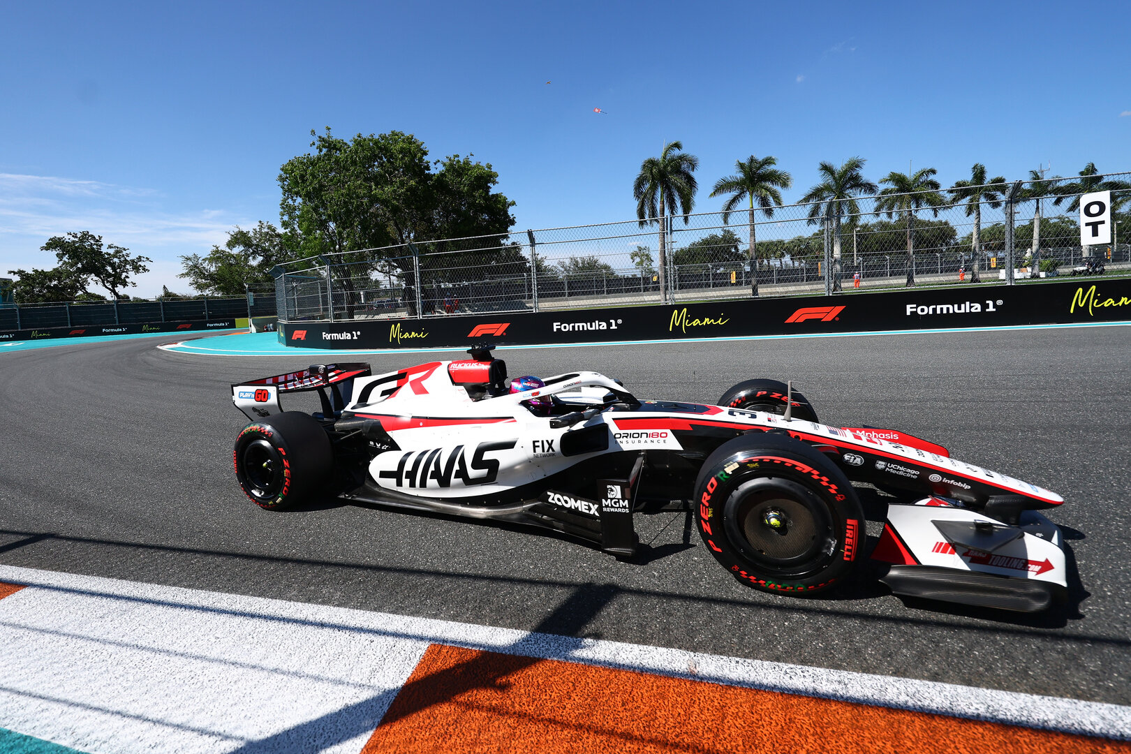 GP MIAMI, Esteban Ocon (FRA) Haas F1 Team VF-26.
02.05.2026. Formula 1 World Championship, Rd 4, Miami Grand Prix, Miami, Florida, USA, Sprint e Qualifiche Day.
- www.xpbimages.com, EMail: requests@xpbimages.com © Copyright: Bearne / XPB Images