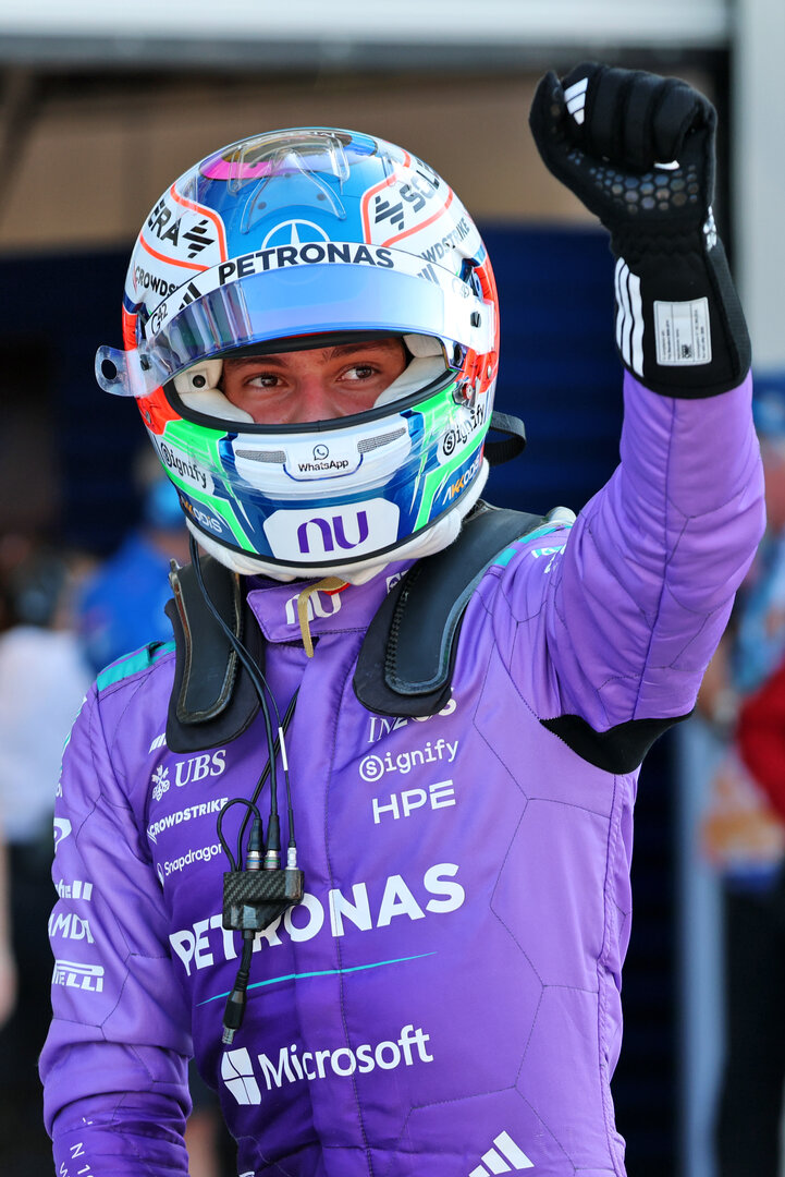 GP MIAMI, Andrea Kimi Antonelli (ITA) Mercedes AMG Formula One Team celebrates his pole position in qualifying parc ferme.
02.05.2026. Formula 1 World Championship, Rd 4, Miami Grand Prix, Miami, Florida, USA, Sprint e Qualifiche Day.
- www.xpbimages.com, EMail: requests@xpbimages.com © Copyright: Batchelor / XPB Images
