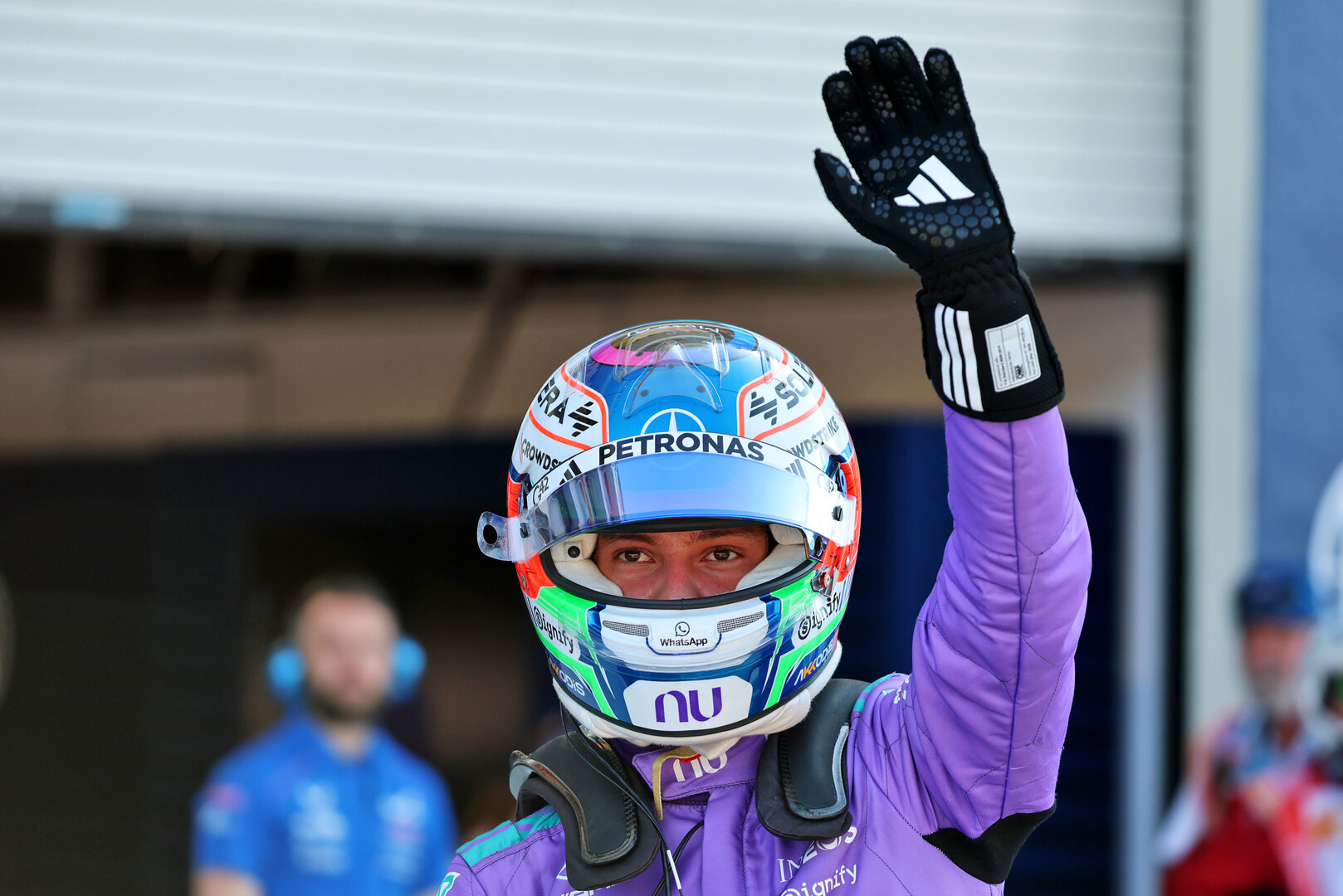 GP MIAMI, Andrea Kimi Antonelli (ITA) Mercedes AMG Formula One Team celebrates his pole position in qualifying parc ferme.
02.05.2026. Formula 1 World Championship, Rd 4, Miami Grand Prix, Miami, Florida, USA, Sprint e Qualifiche Day.
- www.xpbimages.com, EMail: requests@xpbimages.com © Copyright: Batchelor / XPB Images