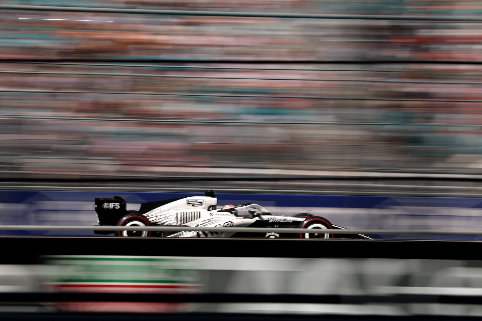 GP MIAMI, Sergio Perez (MEX) Cadillac Formula 1 Team MAC-26.
02.05.2026. Formula 1 World Championship, Rd 4, Miami Grand Prix, Miami, Florida, USA, Sprint e Qualifiche Day.
- www.xpbimages.com, EMail: requests@xpbimages.com © Copyright: Dunbar / XPB Images