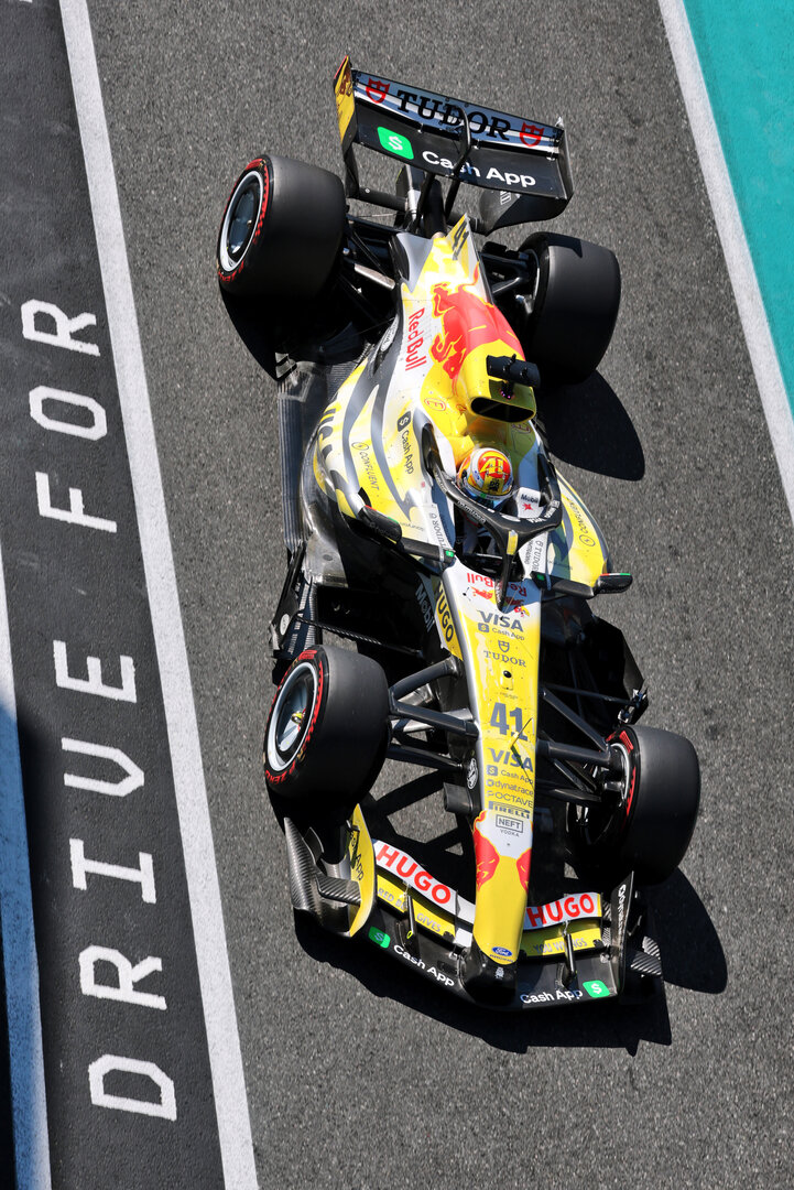 GP MIAMI, Liam Lawson (NZL) Racing Bulls Formula One Team VCARB 03.
02.05.2026. Formula 1 World Championship, Rd 4, Miami Grand Prix, Miami, Florida, USA, Sprint e Qualifiche Day.
- www.xpbimages.com, EMail: requests@xpbimages.com © Copyright: Moy / XPB Images