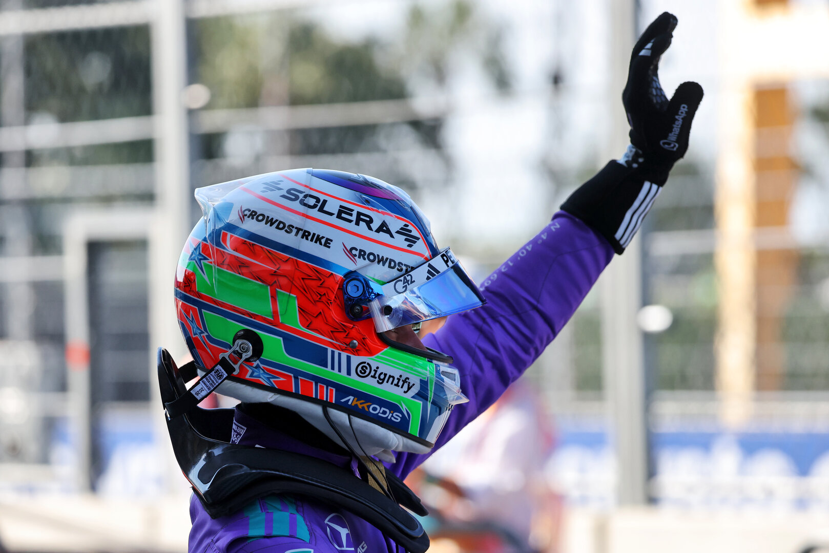 GP MIAMI, Andrea Kimi Antonelli (ITA) Mercedes AMG Formula One Team celebrates his pole position in qualifying parc ferme.
02.05.2026. Formula 1 World Championship, Rd 4, Miami Grand Prix, Miami, Florida, USA, Sprint e Qualifiche Day.
- www.xpbimages.com, EMail: requests@xpbimages.com © Copyright: Charniaux / XPB Images