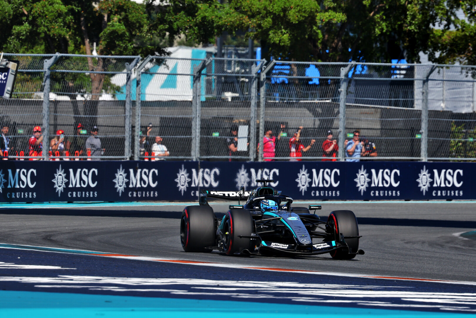 GP MIAMI, George Russell (GBR) Mercedes AMG Formula One Team W17.
02.05.2026. Formula 1 World Championship, Rd 4, Miami Grand Prix, Miami, Florida, USA, Sprint e Qualifiche Day.
- www.xpbimages.com, EMail: requests@xpbimages.com © Copyright: Patching / XPB Images