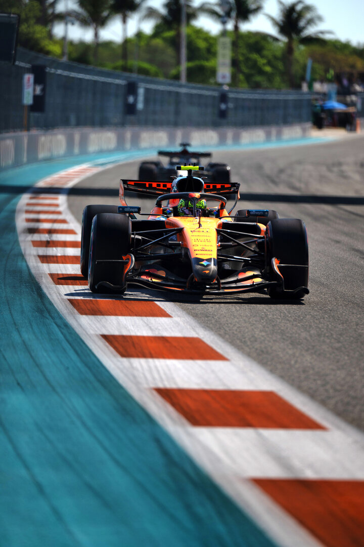 GP MIAMI, Lando Norris (GBR) McLaren F1 Team MCL40.
02.05.2026. Formula 1 World Championship, Rd 4, Miami Grand Prix, Miami, Florida, USA, Sprint e Qualifiche Day.
- www.xpbimages.com, EMail: requests@xpbimages.com © Copyright: Price / XPB Images
