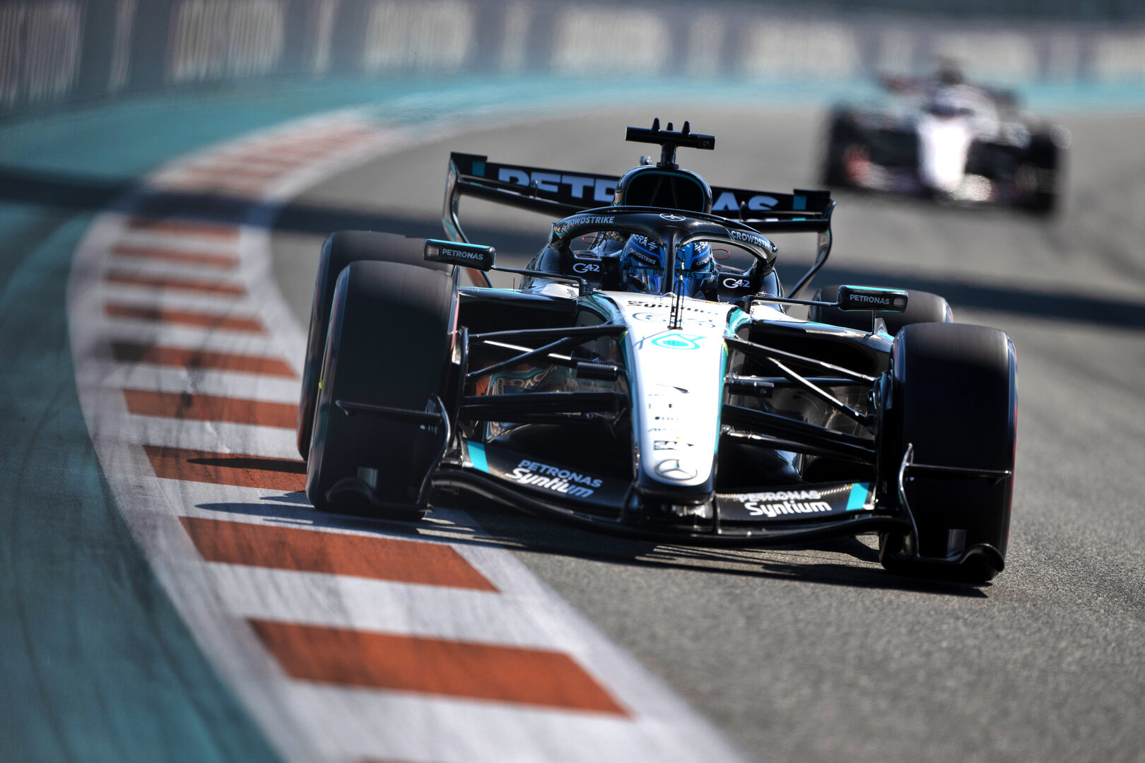 GP MIAMI, George Russell (GBR) Mercedes AMG Formula One Team W17.
02.05.2026. Formula 1 World Championship, Rd 4, Miami Grand Prix, Miami, Florida, USA, Sprint e Qualifiche Day.
- www.xpbimages.com, EMail: requests@xpbimages.com © Copyright: Price / XPB Images