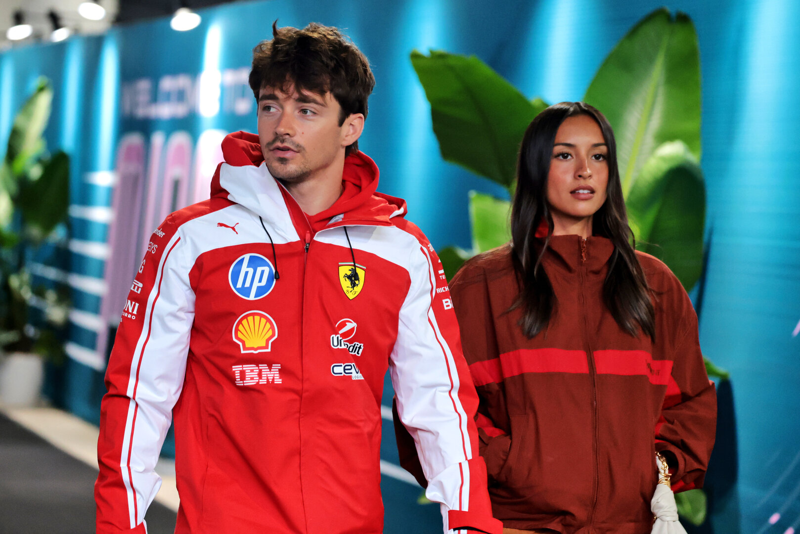 GP MIAMI, (L to R): Charles Leclerc (MON) Ferrari with sua moglie Alexandra Leclerc (ITA).
03.05.2026. Formula 1 World Championship, Rd 4, Miami Grand Prix, Miami, Florida, USA, Gara Day.
- www.xpbimages.com, EMail: requests@xpbimages.com © Copyright: Moy / XPB Images