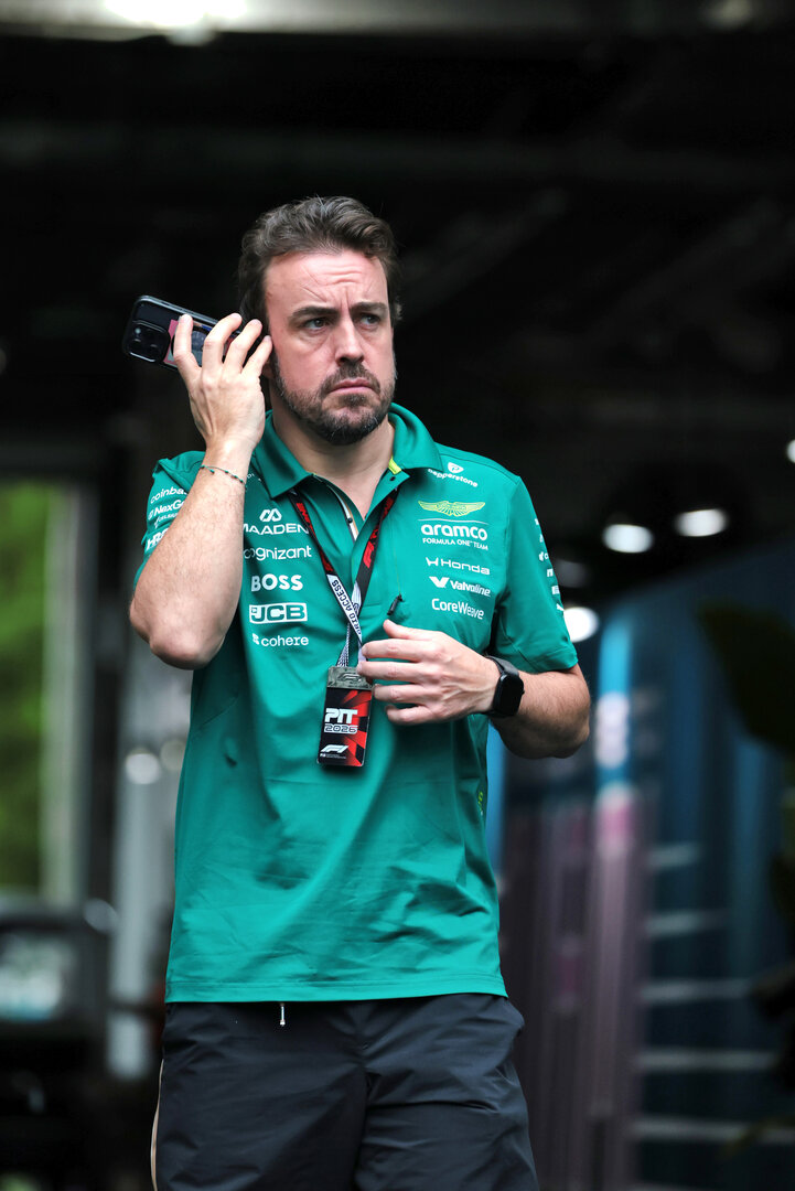 GP MIAMI, Fernando Alonso (ESP) Aston Martin F1 Team.
03.05.2026. Formula 1 World Championship, Rd 4, Miami Grand Prix, Miami, Florida, USA, Gara Day.
- www.xpbimages.com, EMail: requests@xpbimages.com © Copyright: Moy / XPB Images