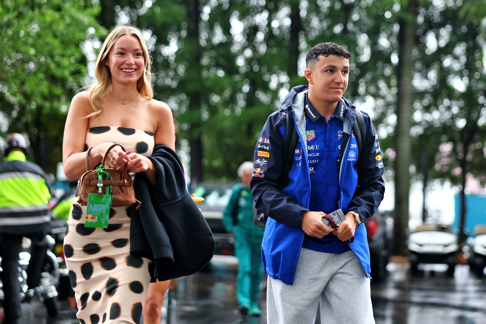 GP MIAMI, (L to R): Lauren Fitzsimmons (CDN) with her boyfriend Isack Hadjar (FRA) Red Bull Racing.
03.05.2026. Formula 1 World Championship, Rd 4, Miami Grand Prix, Miami, Florida, USA, Gara Day.
- www.xpbimages.com, EMail: requests@xpbimages.com © Copyright: Bearne / XPB Images