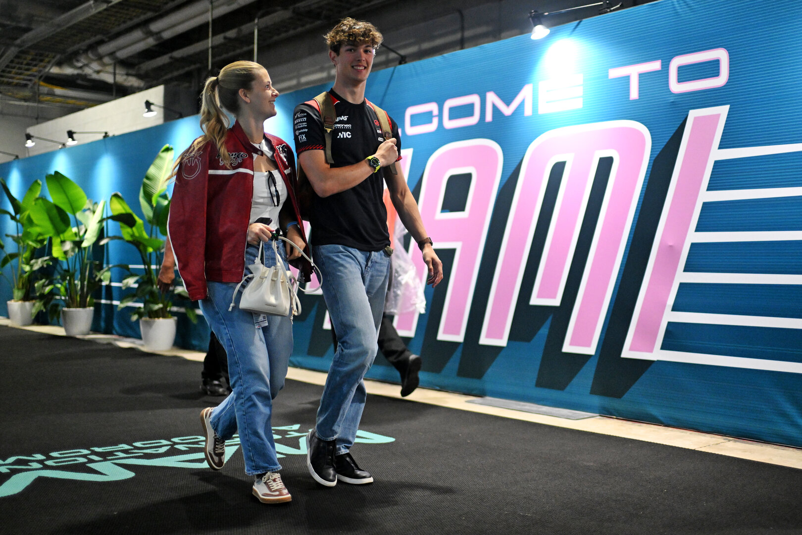 GP MIAMI, (L to R): Alicia Torriani with her boyfriend Oliver Bearman (GBR) Haas F1 Team.
03.05.2026. Formula 1 World Championship, Rd 4, Miami Grand Prix, Miami, Florida, USA, Gara Day.
- www.xpbimages.com, EMail: requests@xpbimages.com © Copyright: Price / XPB Images