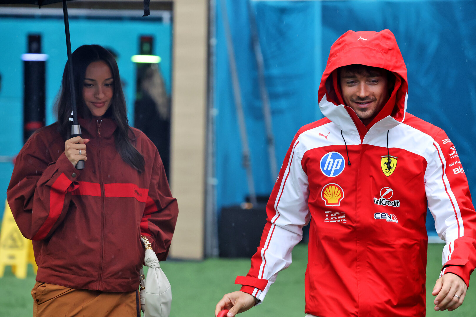 GP MIAMI, (L to R): Alexandra Leclerc (ITA) with her husband Charles Leclerc (MON) Ferrari.
03.05.2026. Formula 1 World Championship, Rd 4, Miami Grand Prix, Miami, Florida, USA, Gara Day.
- www.xpbimages.com, EMail: requests@xpbimages.com © Copyright: Dunbar / XPB Images