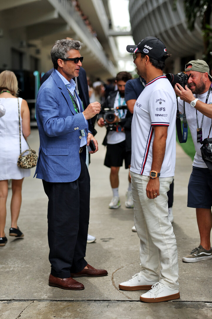 GP MIAMI, (L to R): Patrick Dempsey (USA) Actor with Sergio Perez (MEX) Cadillac Formula 1 Team.
03.05.2026. Formula 1 World Championship, Rd 4, Miami Grand Prix, Miami, Florida, USA, Gara Day.
- www.xpbimages.com, EMail: requests@xpbimages.com © Copyright: Dunbar / XPB Images