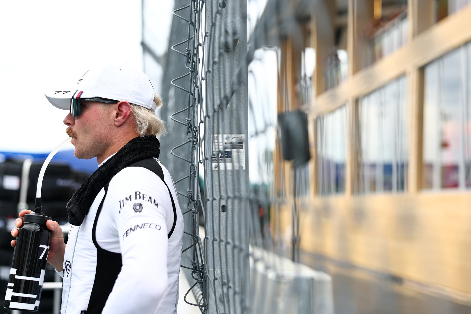 GP MIAMI, Valtteri Bottas (FIN) Cadillac Formula 1 Team on the grid.
03.05.2026. Formula 1 World Championship, Rd 4, Miami Grand Prix, Miami, Florida, USA, Gara Day.
- www.xpbimages.com, EMail: requests@xpbimages.com © Copyright: Bearne / XPB Images