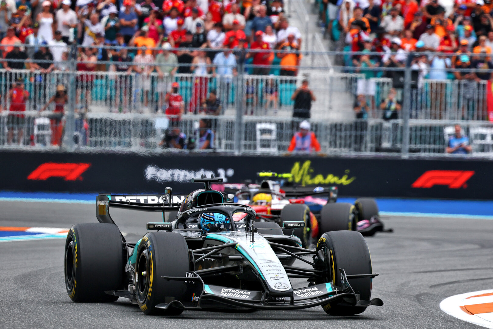 GP MIAMI, George Russell (GBR) Mercedes AMG Formula One Team W17.
03.05.2026. Formula 1 World Championship, Rd 4, Miami Grand Prix, Miami, Florida, USA, Gara Day.
- www.xpbimages.com, EMail: requests@xpbimages.com © Copyright: Bearne / XPB Images