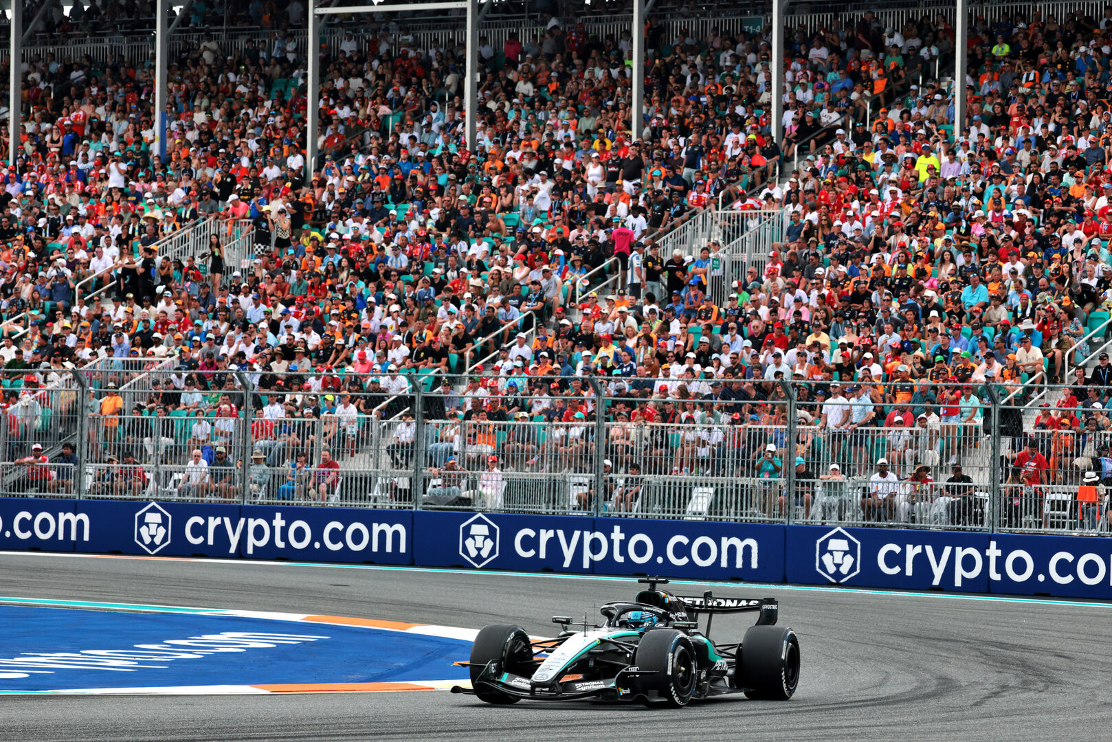 GP MIAMI, George Russell (GBR) Mercedes AMG Formula One Team W17.
03.05.2026. Formula 1 World Championship, Rd 4, Miami Grand Prix, Miami, Florida, USA, Gara Day.
- www.xpbimages.com, EMail: requests@xpbimages.com © Copyright: Moy / XPB Images