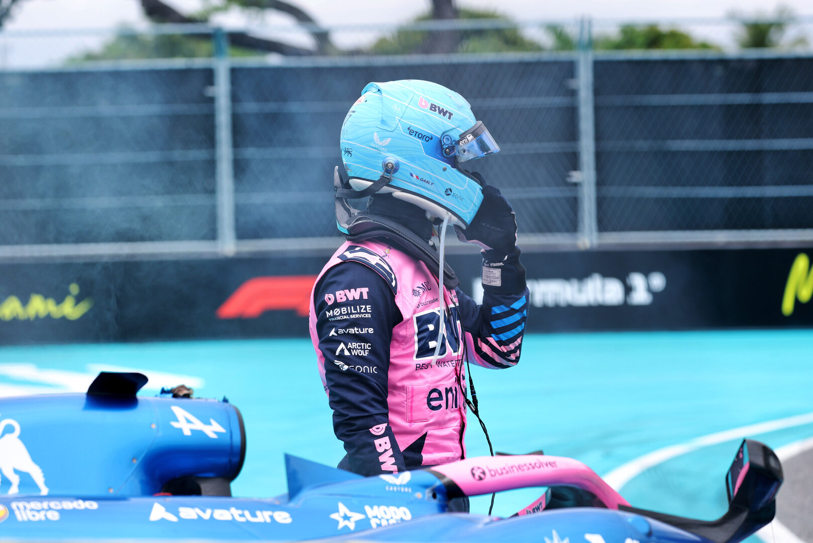 GP MIAMI, Pierre Gasly (FRA) Alpine F1 Team A526 crashed out of the race.
03.05.2026. Formula 1 World Championship, Rd 4, Miami Grand Prix, Miami, Florida, USA, Gara Day.
- www.xpbimages.com, EMail: requests@xpbimages.com © Copyright: Charniaux / XPB Images