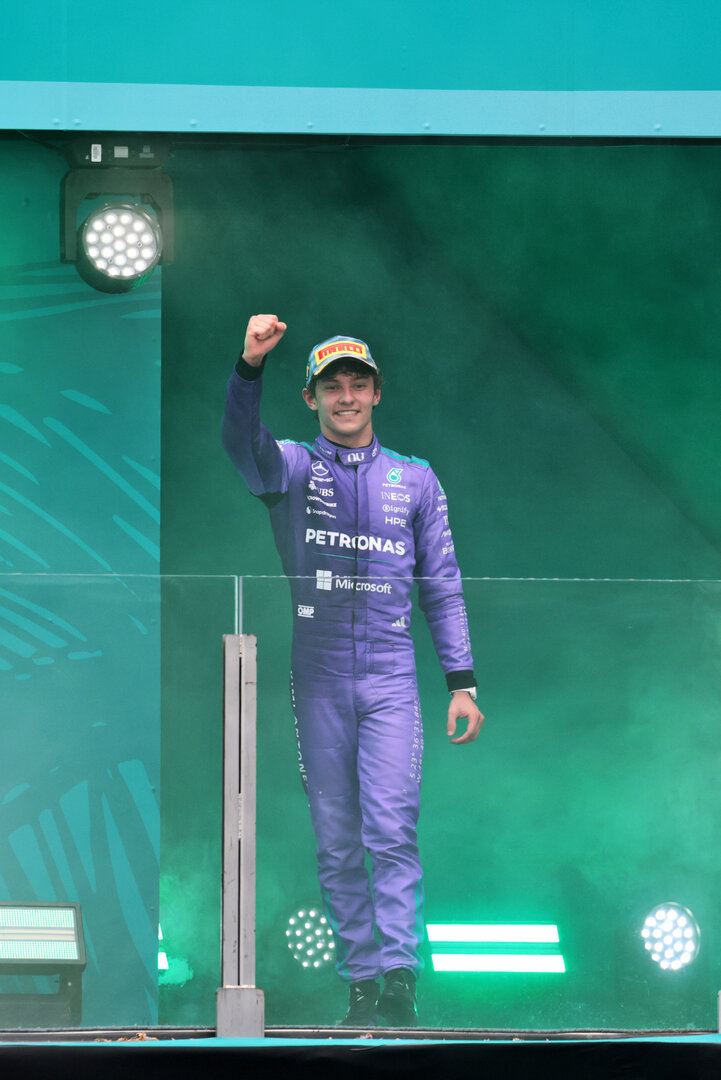 GP MIAMI, Gara winner Andrea Kimi Antonelli (ITA) Mercedes AMG Formula One Team celebrates on the podium..
03.05.2026. Formula 1 World Championship, Rd 4, Miami Grand Prix, Miami, Florida, USA, Gara Day.
- www.xpbimages.com, EMail: requests@xpbimages.com © Copyright: Moy / XPB Images