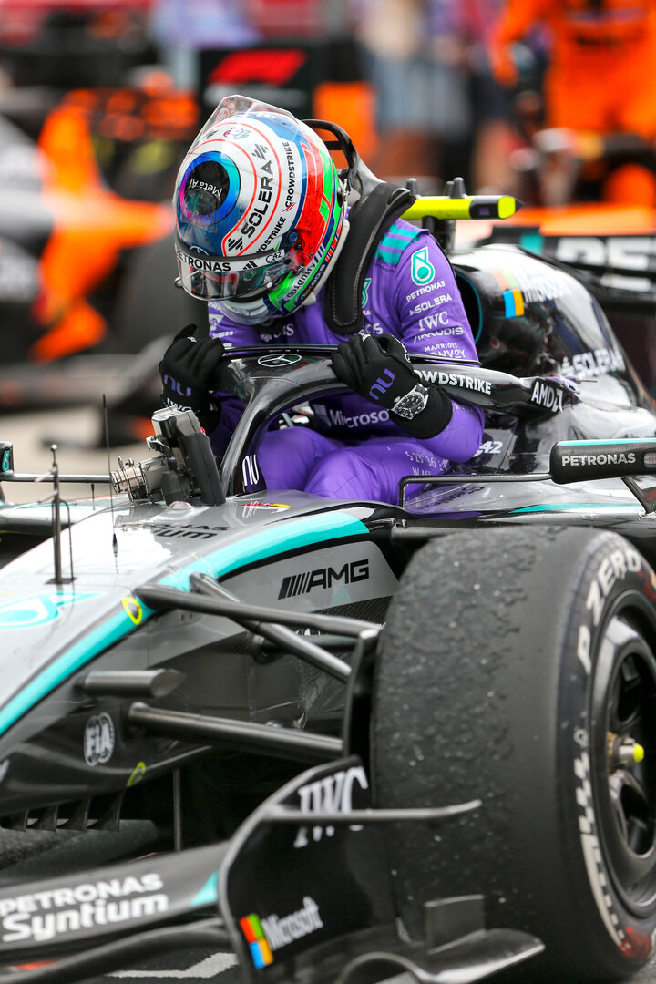 GP MIAMI, Gara winner Andrea Kimi Antonelli (ITA) Mercedes AMG Formula One Team W17 in parc ferme.
03.05.2026. Formula 1 World Championship, Rd 4, Miami Grand Prix, Miami, Florida, USA, Gara Day.
- www.xpbimages.com, EMail: requests@xpbimages.com © Copyright: Dunbar / XPB Images