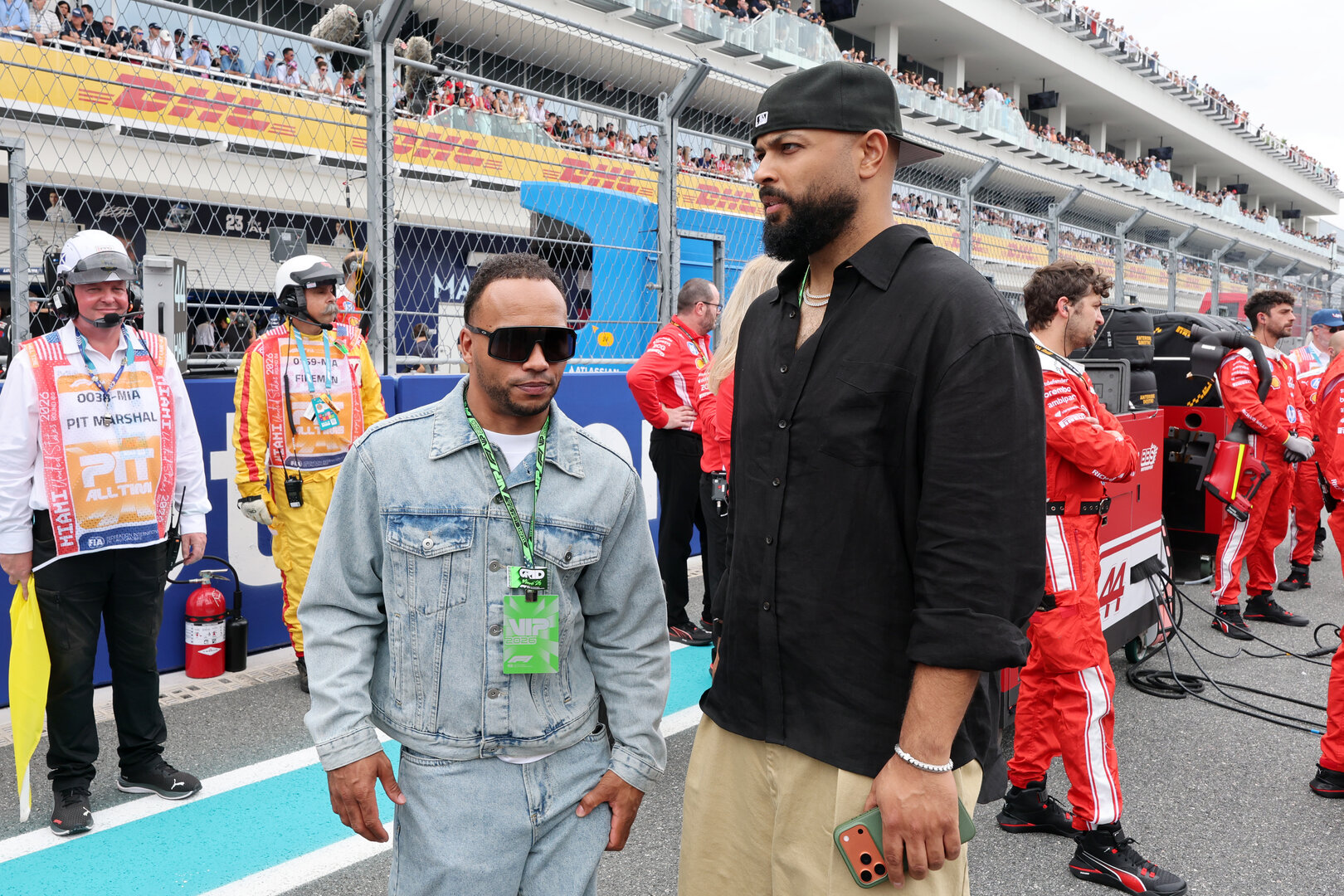 GP MIAMI, Nicolas Hamilton (GBR) (Left) on the grid.
03.05.2026. Formula 1 World Championship, Rd 4, Miami Grand Prix, Miami, Florida, USA, Gara Day.
- www.xpbimages.com, EMail: requests@xpbimages.com © Copyright: Moy / XPB Images