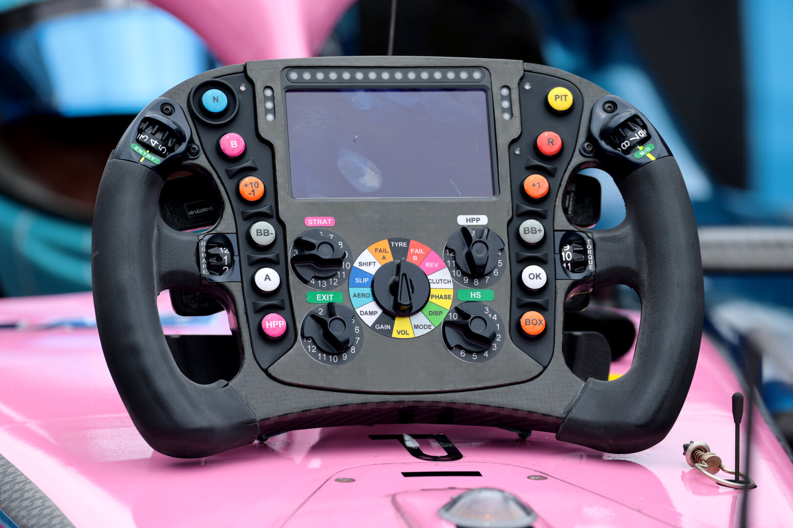 GP MIAMI, Alpine F1 Team A526 steering wheel.
03.05.2026. Formula 1 World Championship, Rd 4, Miami Grand Prix, Miami, Florida, USA, Gara Day.
- www.xpbimages.com, EMail: requests@xpbimages.com © Copyright: Moy / XPB Images
