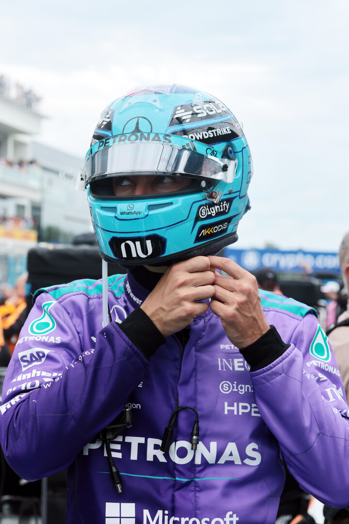 GP MIAMI, George Russell (GBR) Mercedes AMG Formula One Team on the grid.
03.05.2026. Formula 1 World Championship, Rd 4, Miami Grand Prix, Miami, Florida, USA, Gara Day.
- www.xpbimages.com, EMail: requests@xpbimages.com © Copyright: Moy / XPB Images