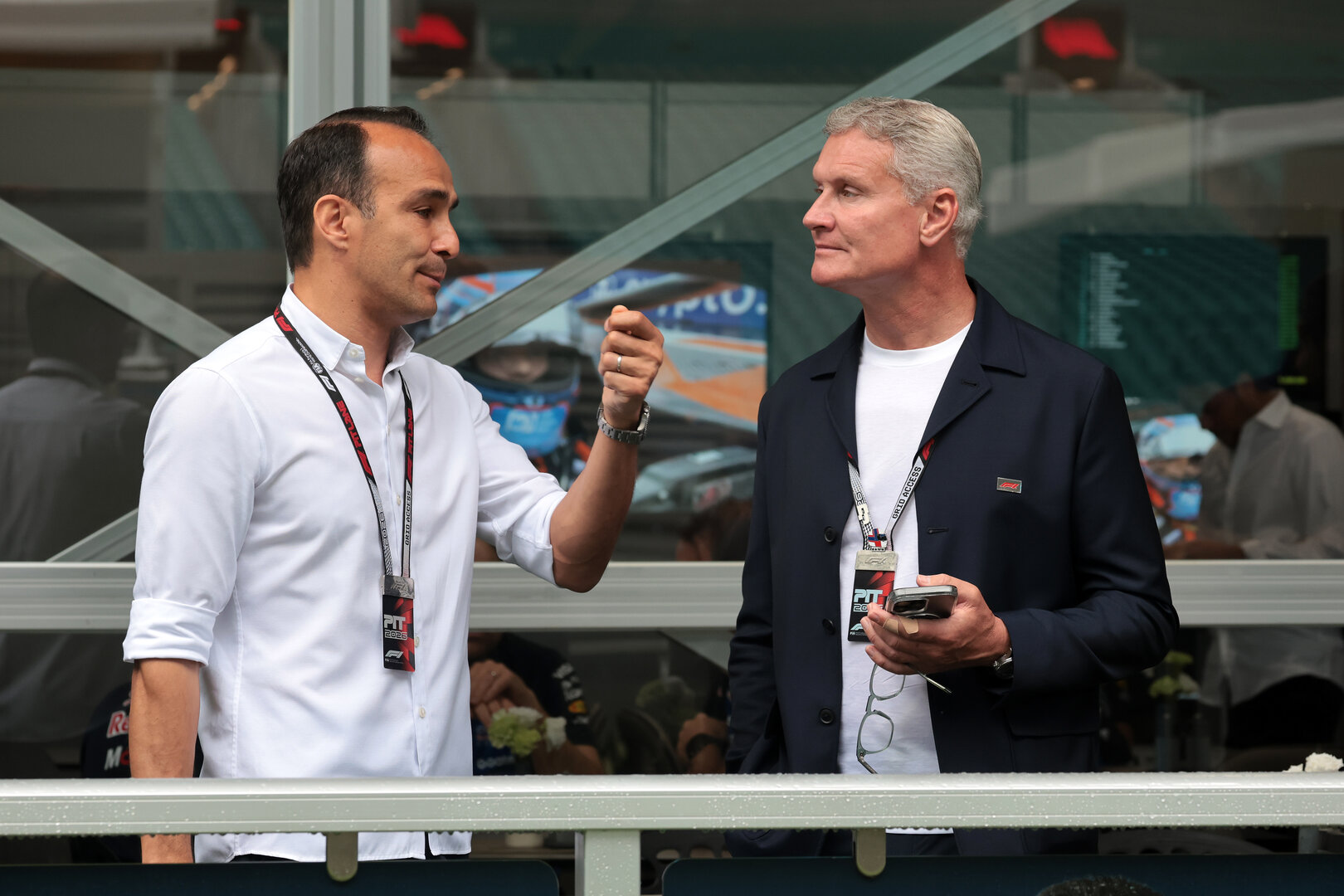 GP MIAMI, (L to R): Ahmet Mercan, Red Bull Global Head of Motorsports with David Coulthard (GBR) Channel 4 F1 Commentator.
03.05.2026. Formula 1 World Championship, Rd 4, Miami Grand Prix, Miami, Florida, USA, Gara Day.
- www.xpbimages.com, EMail: requests@xpbimages.com © Copyright: Moy / XPB Images