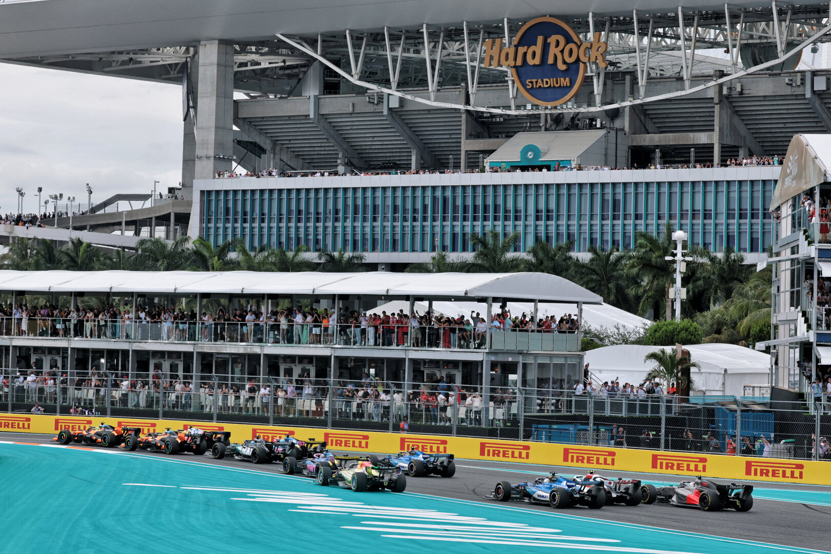 GP MIAMI, Alexander Albon (THA) Williams F1 Team FW48 at the partenza of the race.
03.05.2026. Formula 1 World Championship, Rd 4, Miami Grand Prix, Miami, Florida, USA, Gara Day.
- www.xpbimages.com, EMail: requests@xpbimages.com © Copyright: Moy / XPB Images
