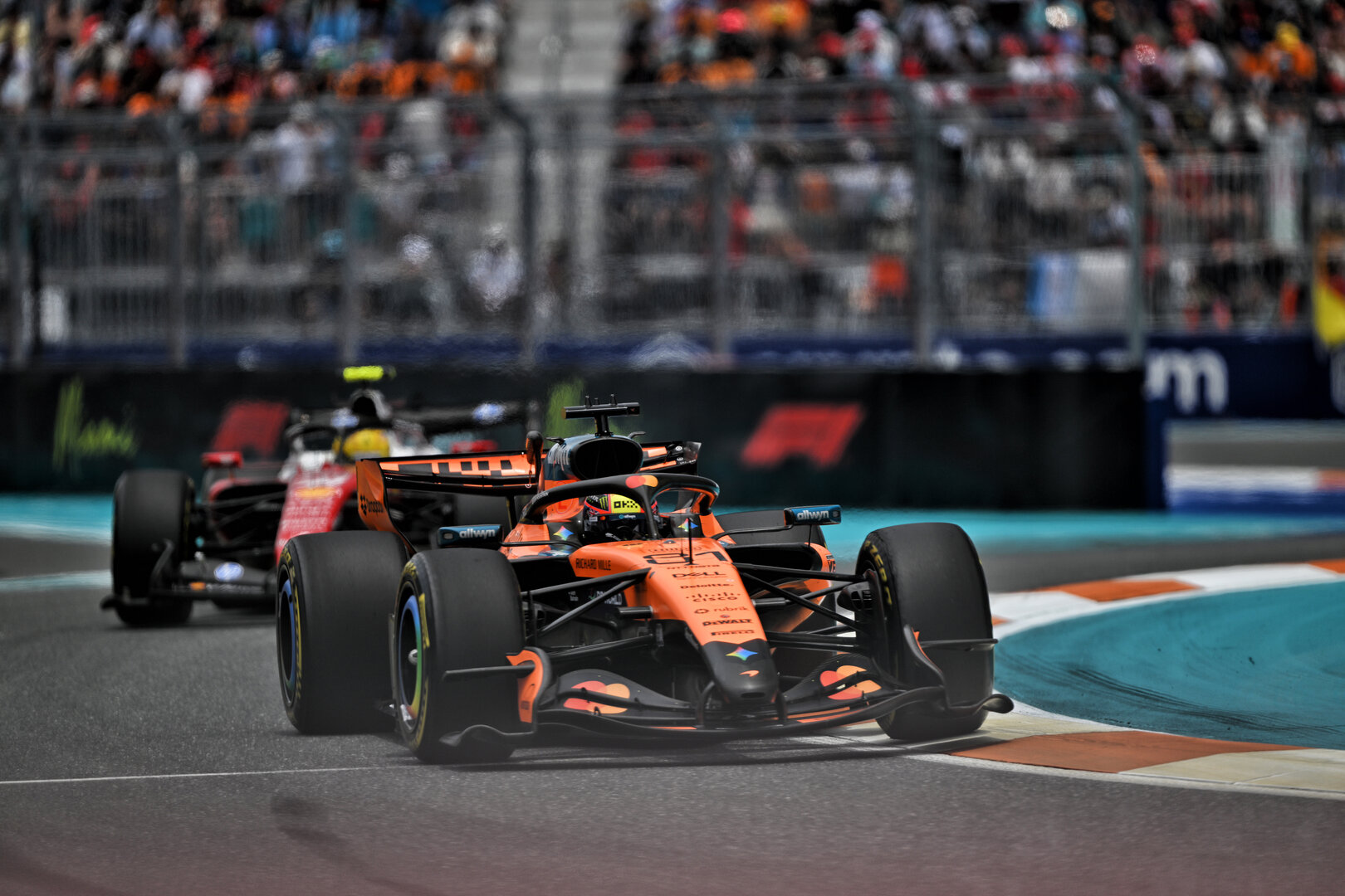 GP MIAMI, Oscar Piastri (AUS) McLaren F1 Team MCL40.
03.05.2026. Formula 1 World Championship, Rd 4, Miami Grand Prix, Miami, Florida, USA, Gara Day.
- www.xpbimages.com, EMail: requests@xpbimages.com © Copyright: Price / XPB Images
