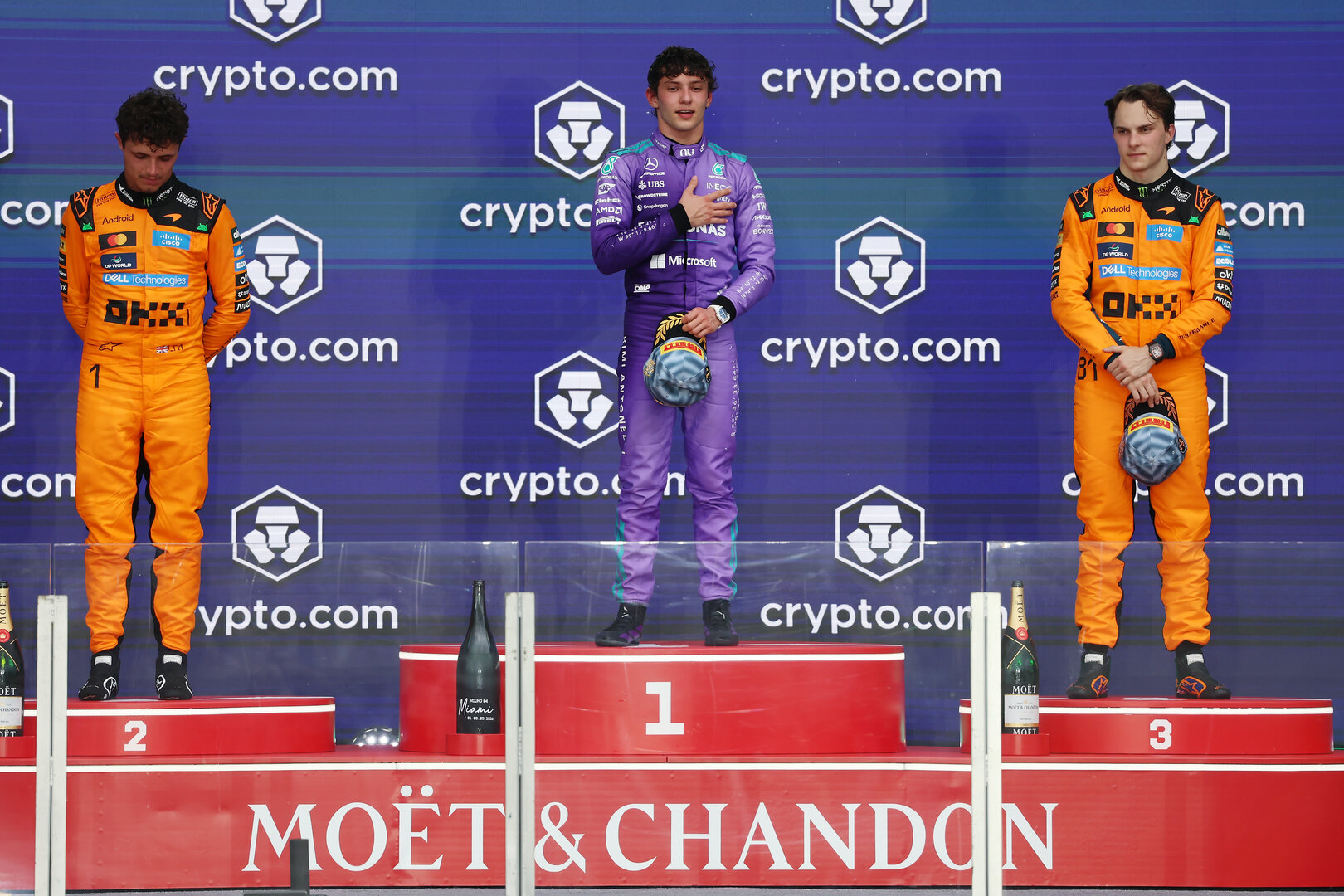 GP MIAMI, The podium (L to R): Lando Norris (GBR) McLaren F1 Team, second; Andrea Kimi Antonelli (ITA) Mercedes AMG Formula One Team, vincitore; Oscar Piastri (AUS) McLaren F1 Team, third.
03.05.2026. Formula 1 World Championship, Rd 4, Miami Grand Prix, Miami, Florida, USA, Gara Day.
 - www.xpbimages.com, EMail: requests@xpbimages.com © Copyright: Rew / XPB Images