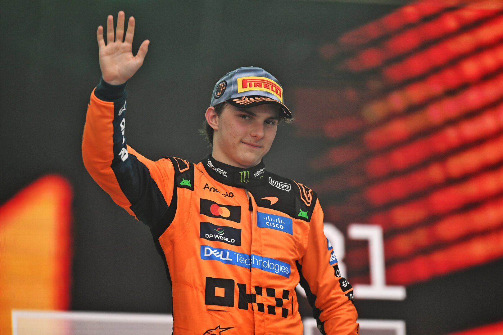 GP MIAMI, Oscar Piastri (AUS) McLaren F1 Team celebrates his third position on the podium.
03.05.2026. Formula 1 World Championship, Rd 4, Miami Grand Prix, Miami, Florida, USA, Gara Day.
- www.xpbimages.com, EMail: requests@xpbimages.com © Copyright: Price / XPB Images