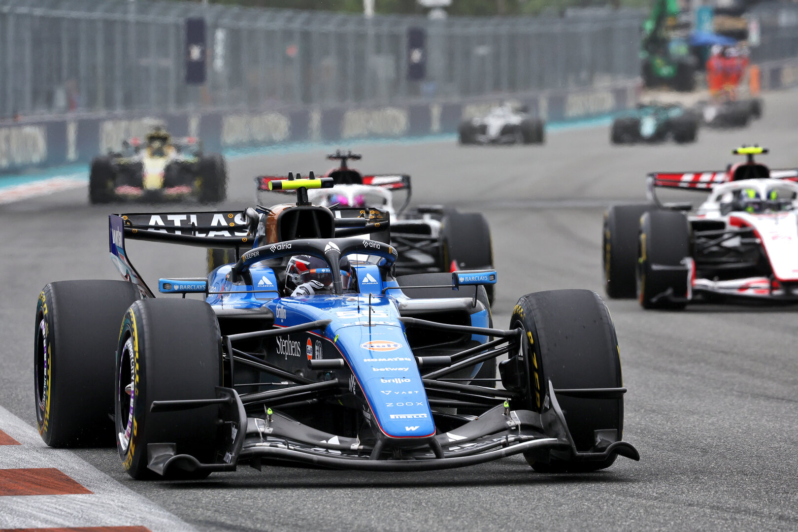 GP MIAMI, Carlos Sainz (ESP) Williams F1 Team FW48.
03.05.2026. Formula 1 World Championship, Rd 4, Miami Grand Prix, Miami, Florida, USA, Gara Day.
- www.xpbimages.com, EMail: requests@xpbimages.com © Copyright: Dunbar / XPB Images