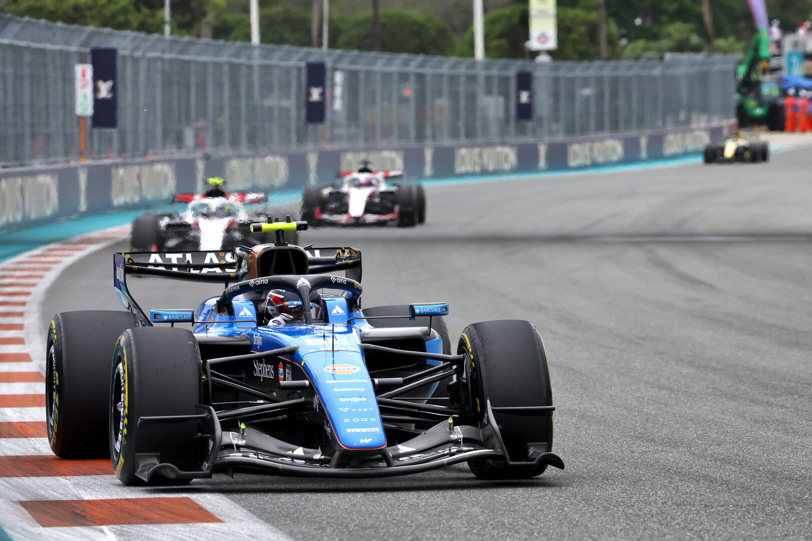 GP MIAMI, Carlos Sainz (ESP) Williams F1 Team FW48.
03.05.2026. Formula 1 World Championship, Rd 4, Miami Grand Prix, Miami, Florida, USA, Gara Day.
- www.xpbimages.com, EMail: requests@xpbimages.com © Copyright: Dunbar / XPB Images