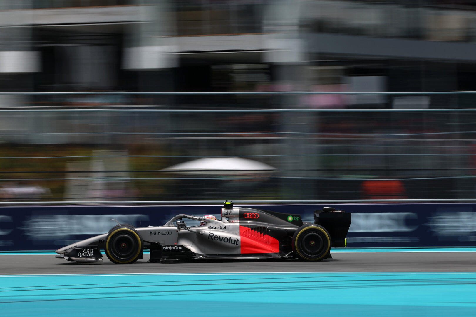 GP MIAMI, Gabriel Bortoleto (BRA) Audi F1 Team R26.
03.05.2026. Formula 1 World Championship, Rd 4, Miami Grand Prix, Miami, Florida, USA, Gara Day.
 - www.xpbimages.com, EMail: requests@xpbimages.com © Copyright: Rew / XPB Images