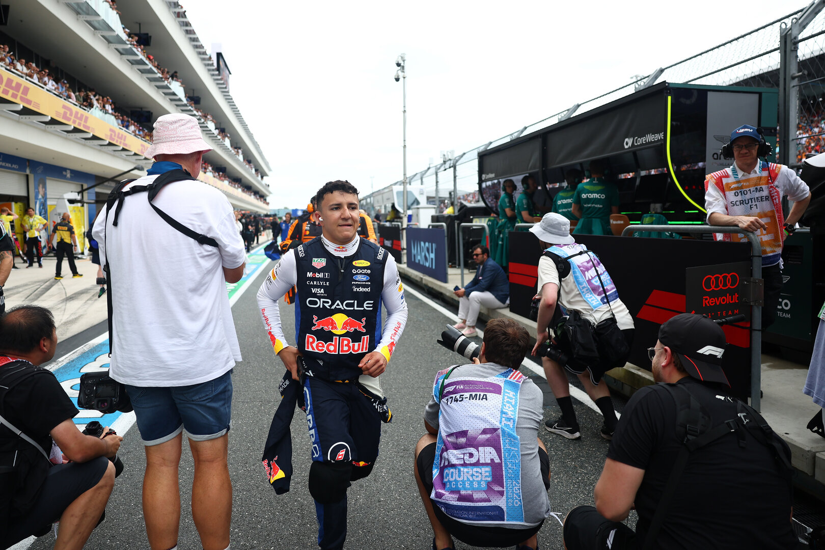 GP MIAMI, Isack Hadjar (FRA) Red Bull Racing on the grid.
03.05.2026. Formula 1 World Championship, Rd 4, Miami Grand Prix, Miami, Florida, USA, Gara Day.
- www.xpbimages.com, EMail: requests@xpbimages.com © Copyright: Patching / XPB Images