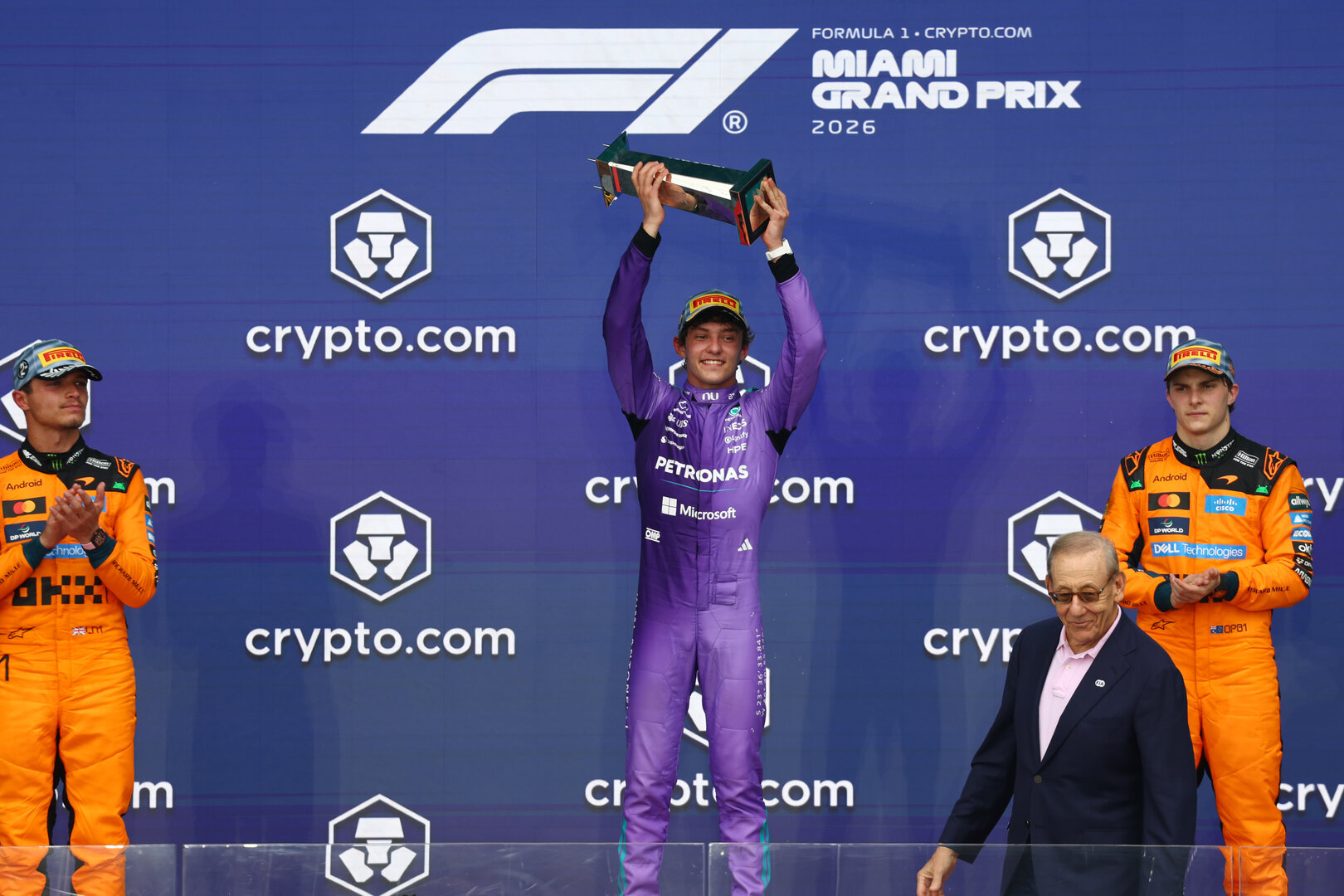 GP MIAMI, The podium (L to R): Lando Norris (GBR) McLaren F1 Team, second; Andrea Kimi Antonelli (ITA) Mercedes AMG Formula One Team, vincitore; Oscar Piastri (AUS) McLaren F1 Team, third.
03.05.2026. Formula 1 World Championship, Rd 4, Miami Grand Prix, Miami, Florida, USA, Gara Day.
- www.xpbimages.com, EMail: requests@xpbimages.com © Copyright: Patching / XPB Images