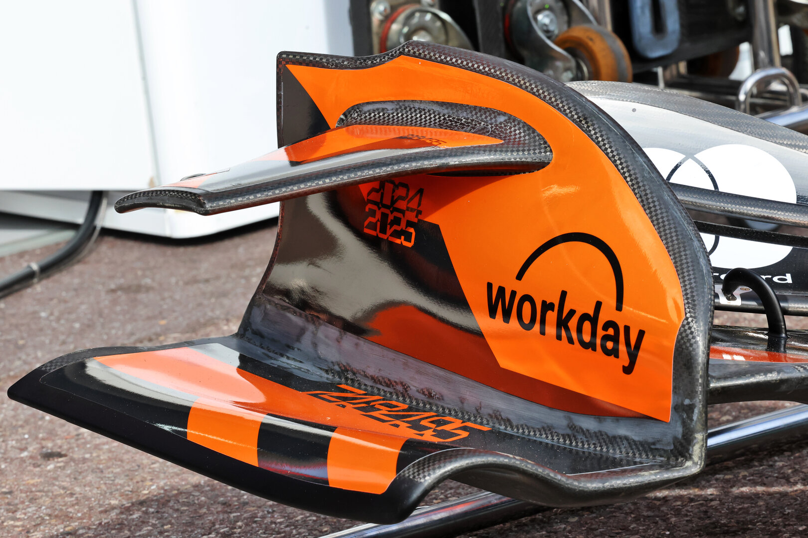 GP MONACO, McLaren F1 Team MCL40 front wing detail.
04.06.2026. Formula 1 World Championship, Rd 6, Monaco Grand Prix, Monte Carlo, Monaco, Preparation Day.
- www.xpbimages.com, EMail: requests@xpbimages.com © Copyright: Batchelor / XPB Images