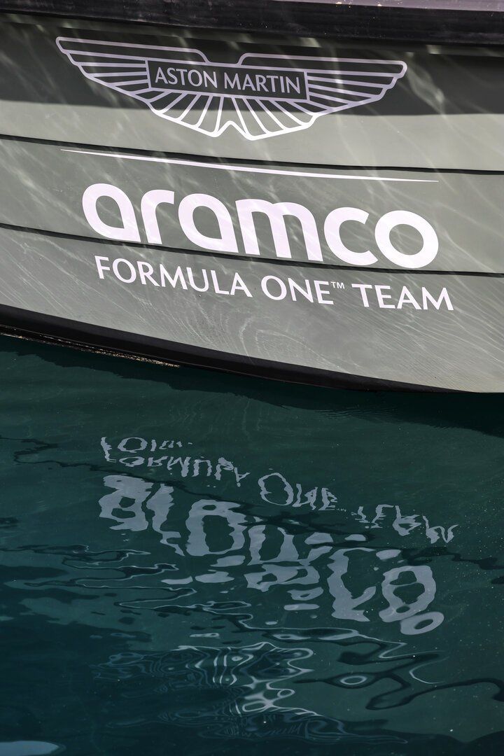 GP MONACO, Aston Martin F1 Team logo on a boat.
04.06.2026. Formula 1 World Championship, Rd 6, Monaco Grand Prix, Monte Carlo, Monaco, Preparation Day.
- www.xpbimages.com, EMail: requests@xpbimages.com © Copyright: Rew / XPB Images