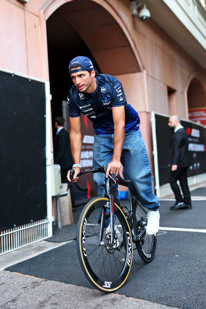 GP MONACO, Carlos Sainz (ESP) Williams F1 Team.
04.06.2026. Formula 1 World Championship, Rd 6, Monaco Grand Prix, Monte Carlo, Monaco, Preparation Day.
- www.xpbimages.com, EMail: requests@xpbimages.com © Copyright: Bearne / XPB Images