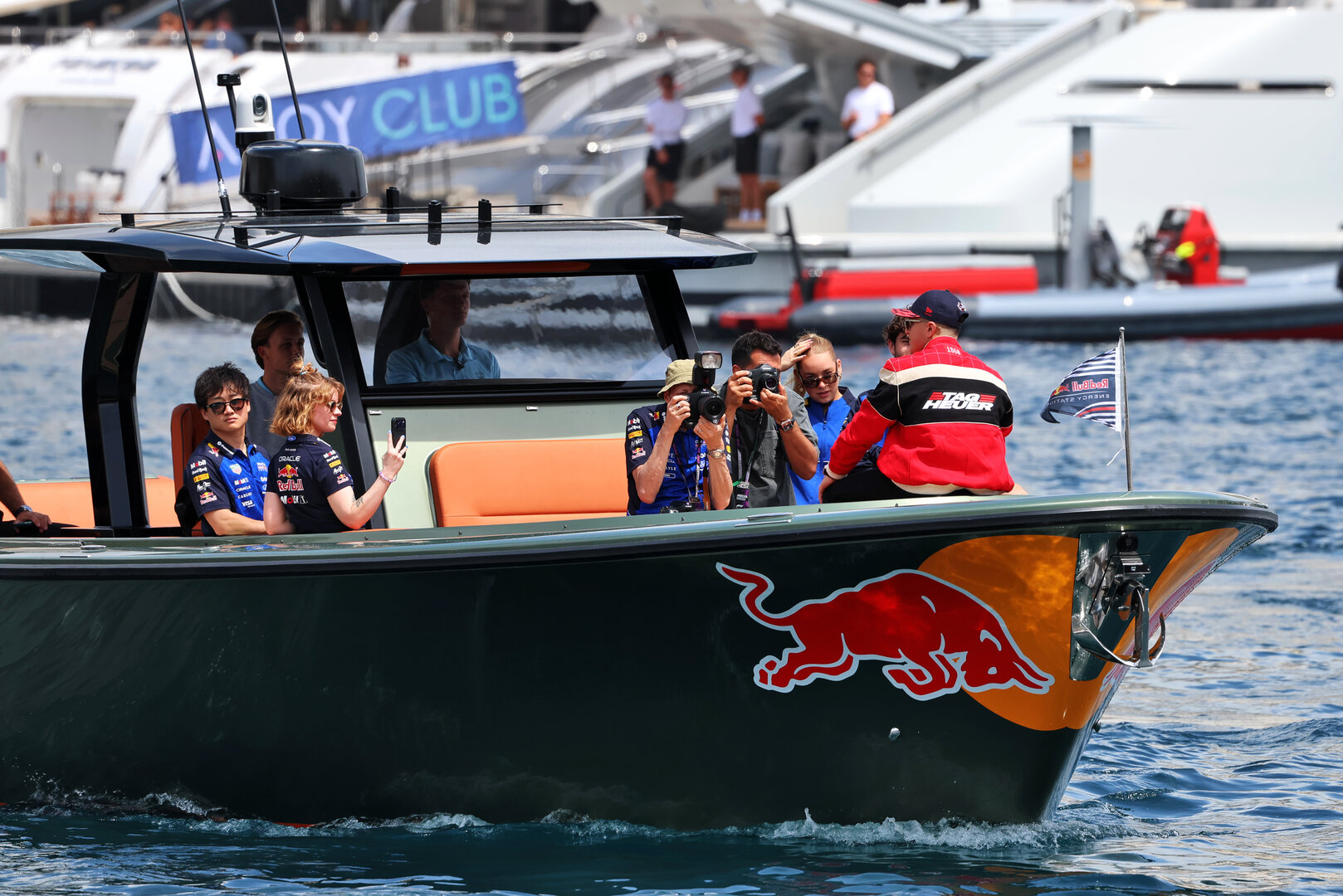 GP MONACO, Isack Hadjar (FRA) Red Bull Racing e Yuki Tsunoda (JPN) Red Bull Racing e Racing Bulls Reserve Driver on a boat in the Monaco Harbour. 
04.06.2026. Formula 1 World Championship, Rd 6, Monaco Grand Prix, Monte Carlo, Monaco, Preparation Day.
- www.xpbimages.com, EMail: requests@xpbimages.com © Copyright: Rew / XPB Images