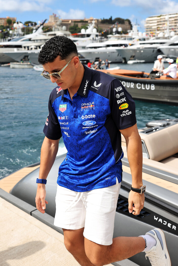 GP MONACO, Isack Hadjar (FRA) Red Bull Racing.
05.06.2026. Formula 1 World Championship, Rd 6, Monaco Grand Prix, Monte Carlo, Monaco, Practice Day.
- www.xpbimages.com, EMail: requests@xpbimages.com © Copyright: Bearne / XPB Images