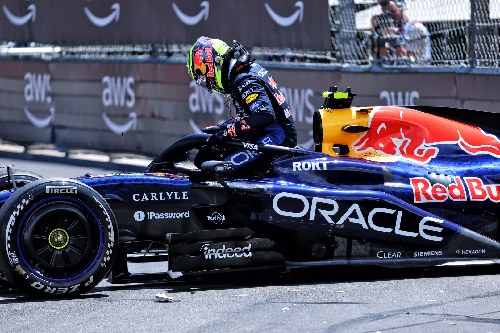 GP MONACO, Isack Hadjar (FRA) Red Bull Racing RB22 crashed in the first practice session.
05.06.2026. Formula 1 World Championship, Rd 6, Monaco Grand Prix, Monte Carlo, Monaco, Practice Day.
- www.xpbimages.com, EMail: requests@xpbimages.com © Copyright: Batchelor / XPB Images