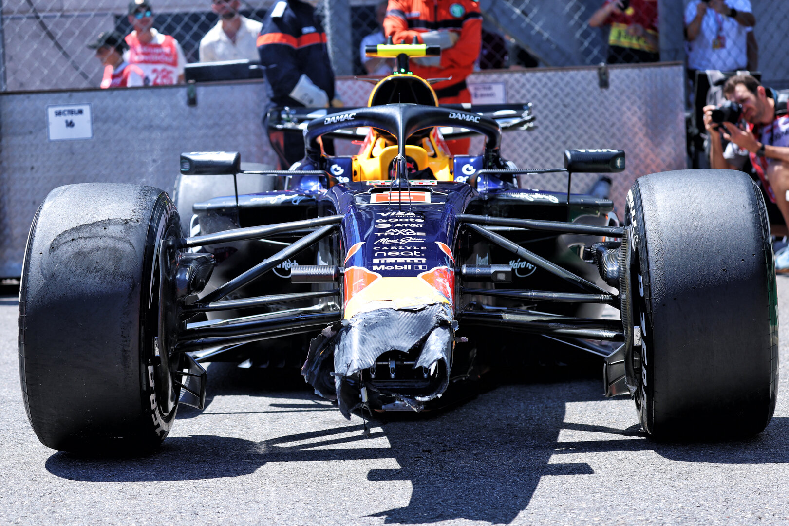 GP MONACO, Isack Hadjar (FRA) Red Bull Racing RB22 crashed in the first practice session.
05.06.2026. Formula 1 World Championship, Rd 6, Monaco Grand Prix, Monte Carlo, Monaco, Practice Day.
- www.xpbimages.com, EMail: requests@xpbimages.com © Copyright: Batchelor / XPB Images