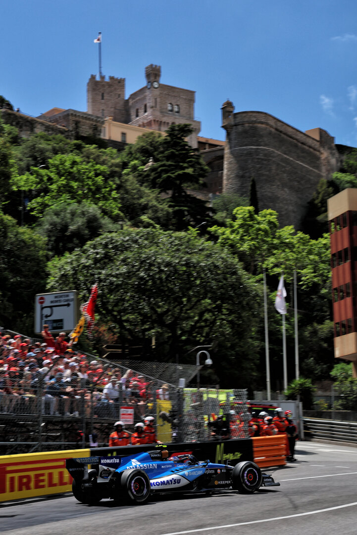 GP MONACO, Carlos Sainz (ESP) Williams F1 Team FW48.
05.06.2026. Formula 1 World Championship, Rd 6, Monaco Grand Prix, Monte Carlo, Monaco, Practice Day.
- www.xpbimages.com, EMail: requests@xpbimages.com © Copyright: Batchelor / XPB Images