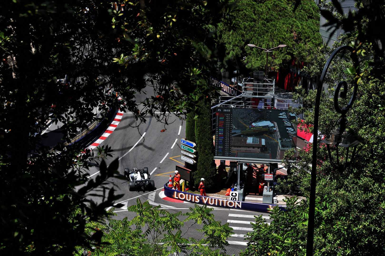 GP MONACO, Sergio Perez (MEX) Cadillac Formula 1 Team MAC-26.
05.06.2026. Formula 1 World Championship, Rd 6, Monaco Grand Prix, Monte Carlo, Monaco, Practice Day.
- www.xpbimages.com, EMail: requests@xpbimages.com © Copyright: Bearne / XPB Images