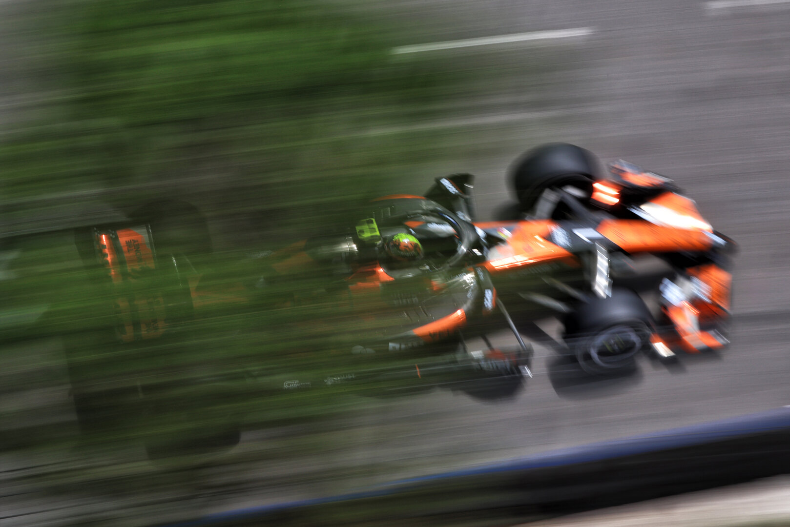 GP MONACO, Lando Norris (GBR) McLaren F1 Team MCL40.
05.06.2026. Formula 1 World Championship, Rd 6, Monaco Grand Prix, Monte Carlo, Monaco, Practice Day.
- www.xpbimages.com, EMail: requests@xpbimages.com © Copyright: Rew / XPB Images